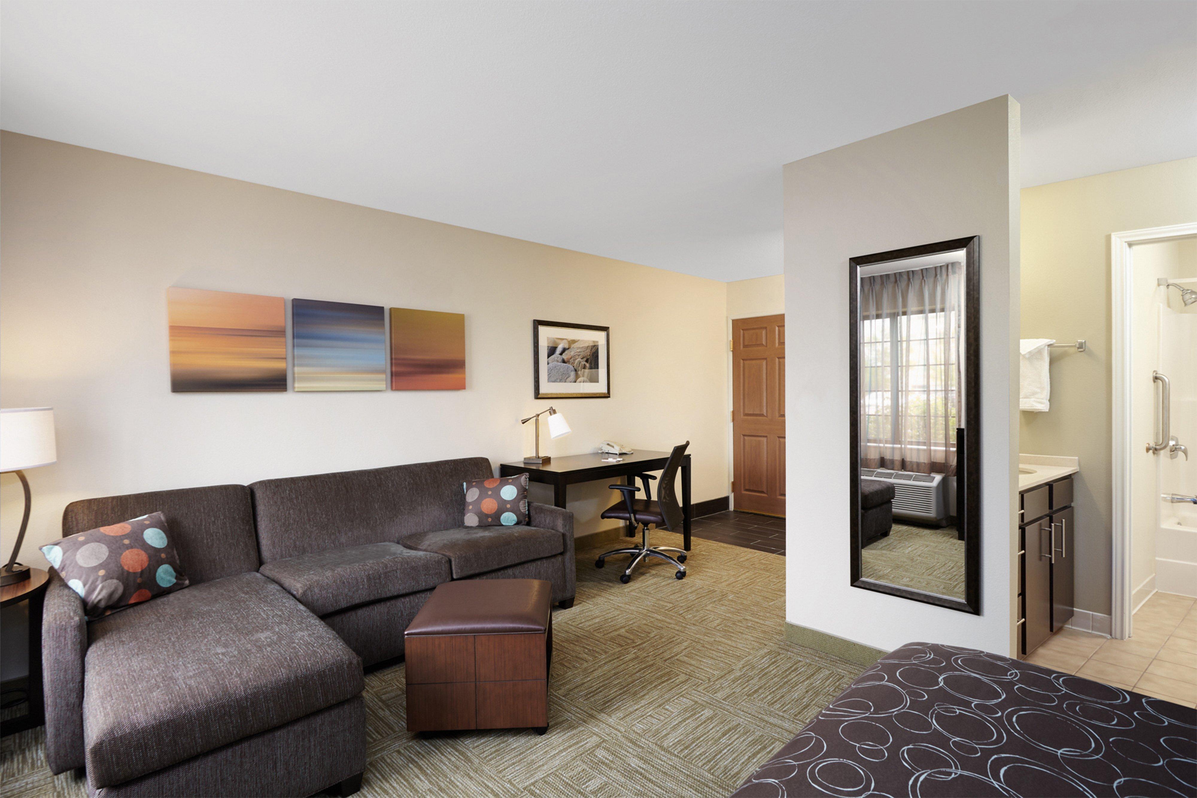 Staybridge Suites Lincolnshire By Ihg Exterior photo