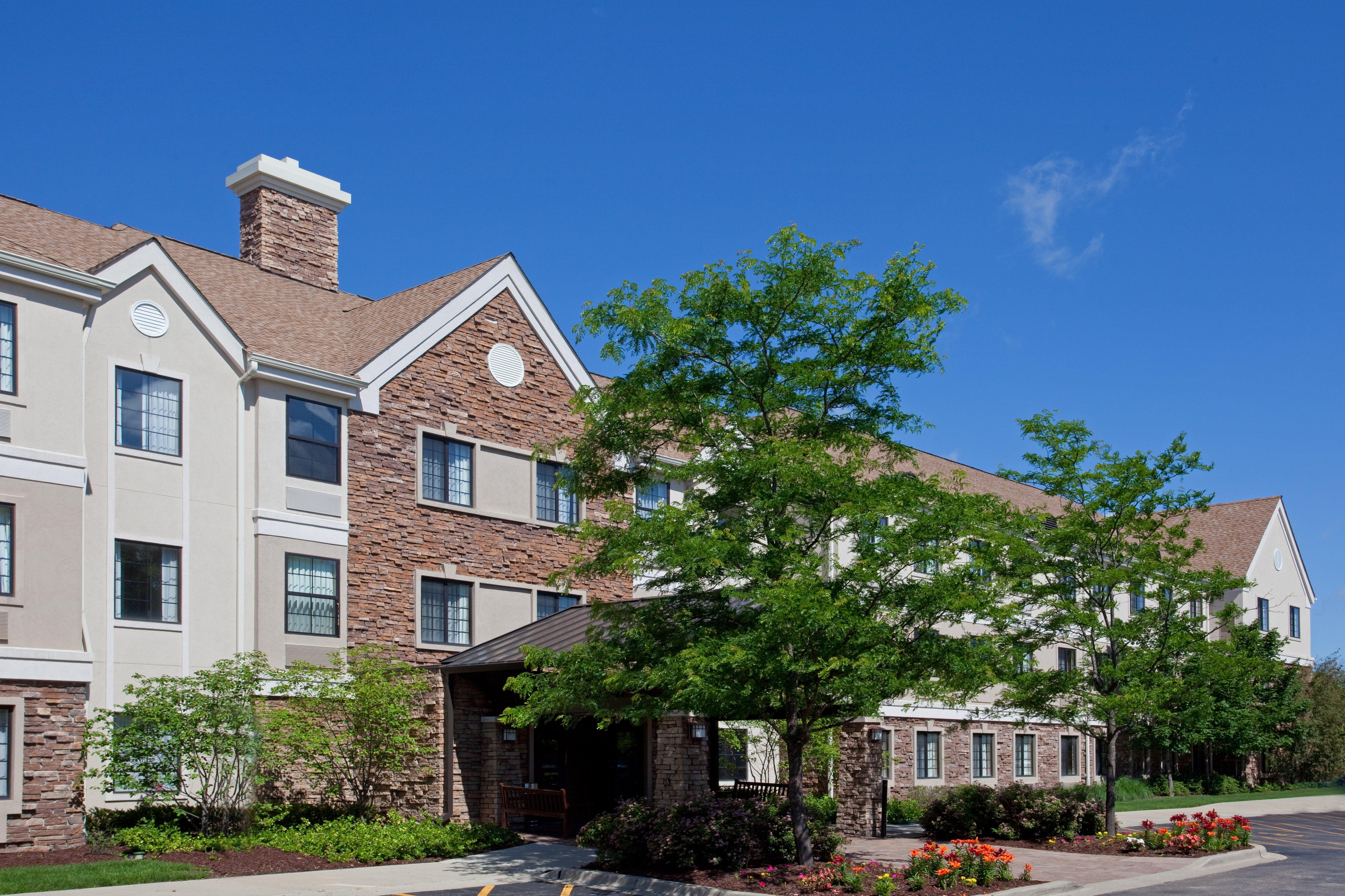 Staybridge Suites Lincolnshire By Ihg Exterior photo