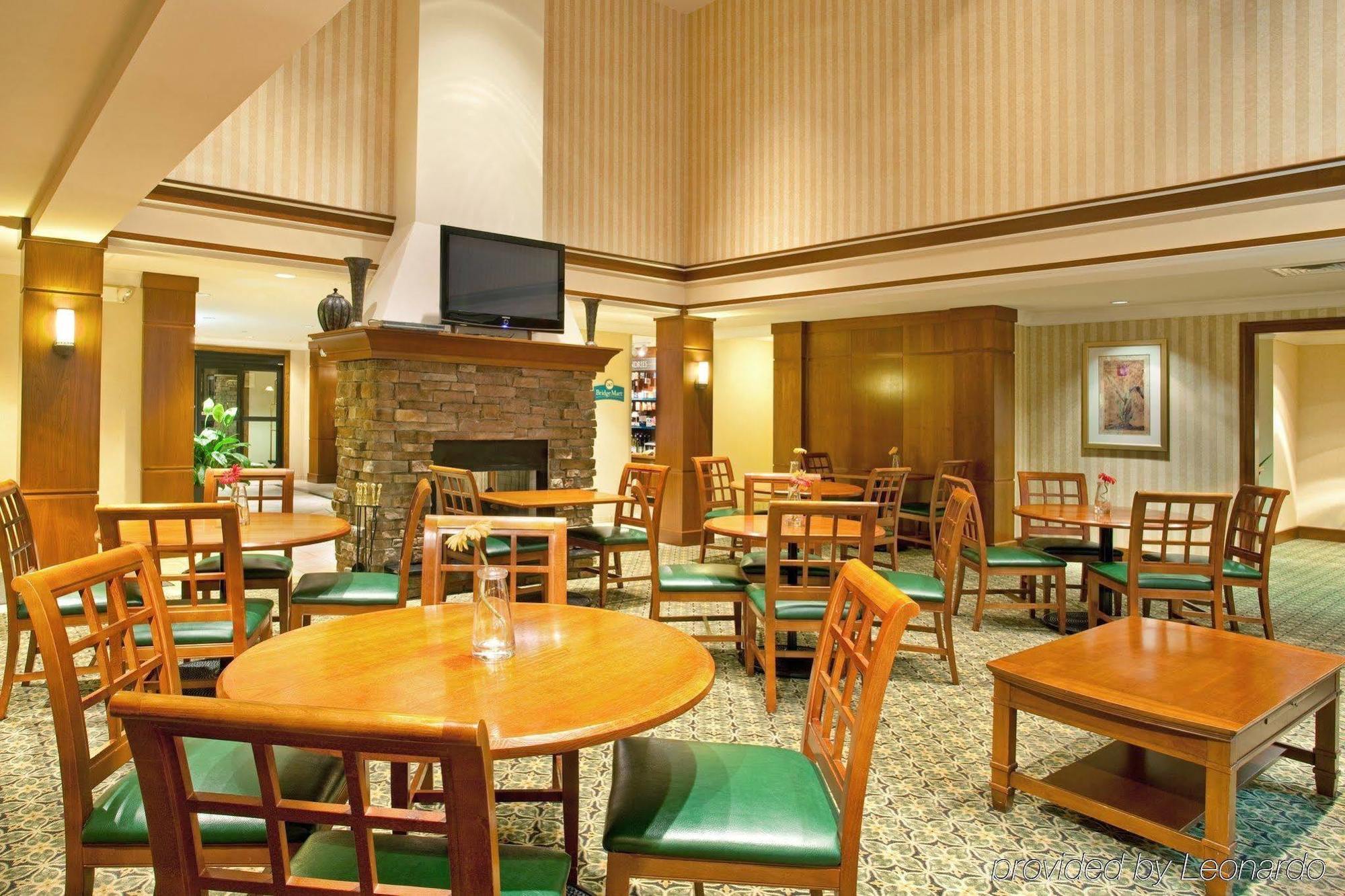 Staybridge Suites Lincolnshire By Ihg Restaurant photo